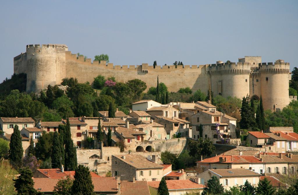 Le Clos Martin Eyragues Εξωτερικό φωτογραφία
